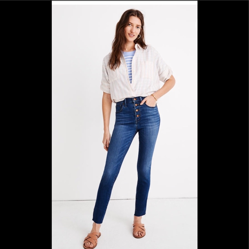 Madewell 10” High Rise Skinny Crop Button front